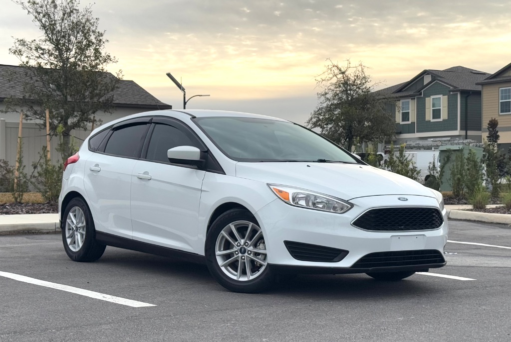 2018 Ford Focus SE photo