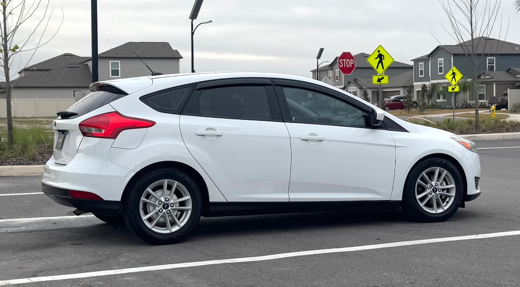 2018 Ford Focus SE photo