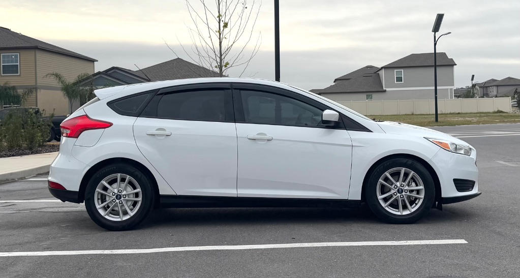 2018 Ford Focus SE photo