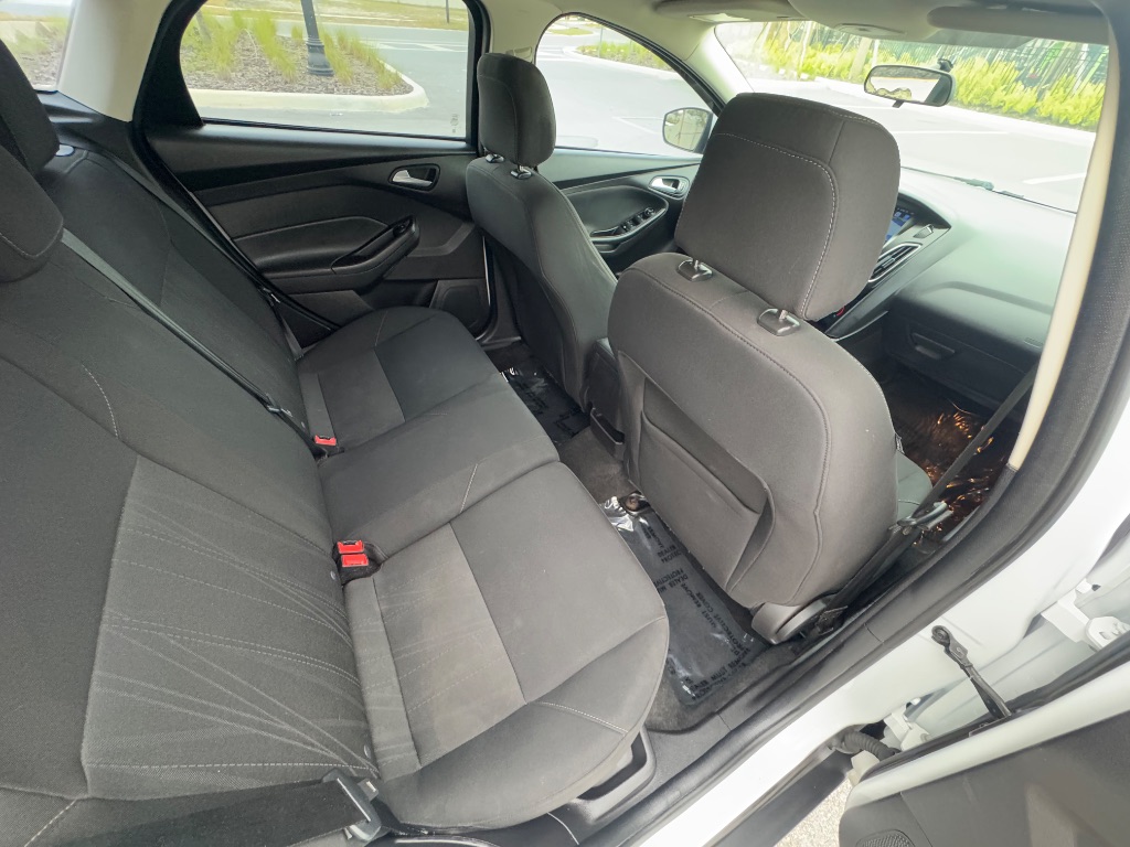 2018 Ford Focus SE photo
