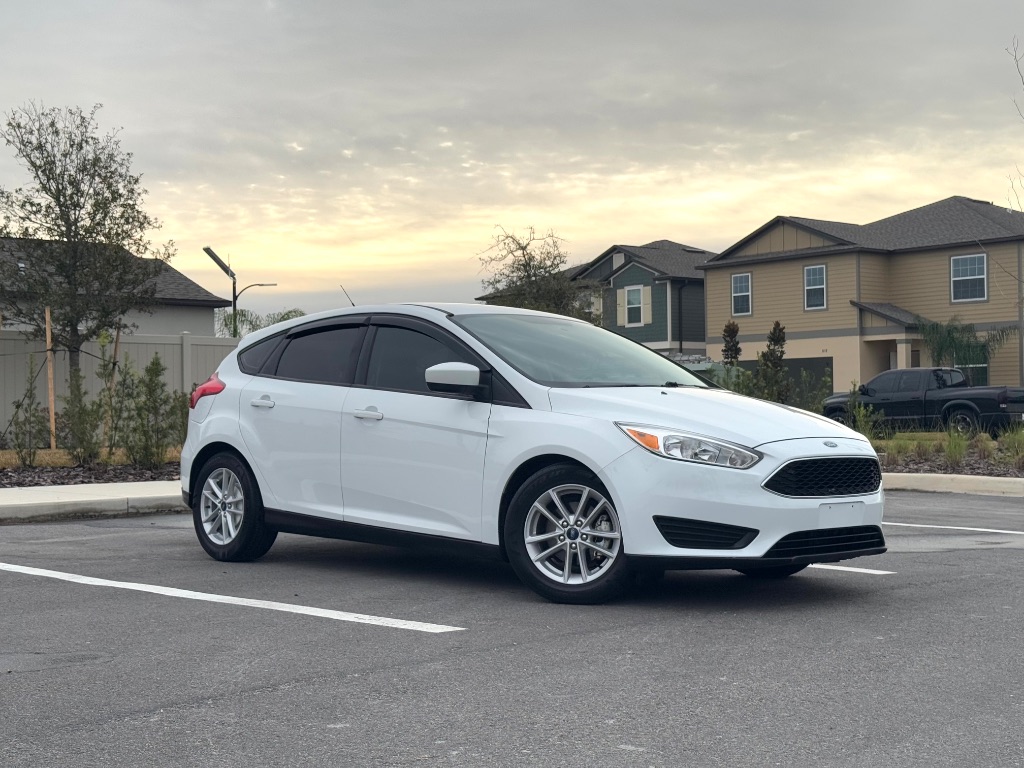 2018 Ford Focus SE photo