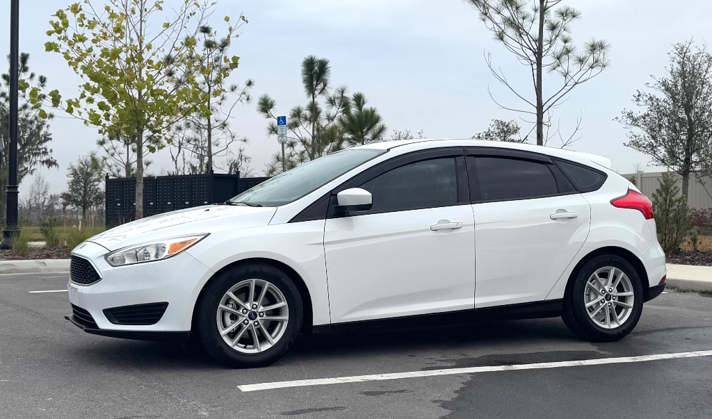 2018 Ford Focus SE photo