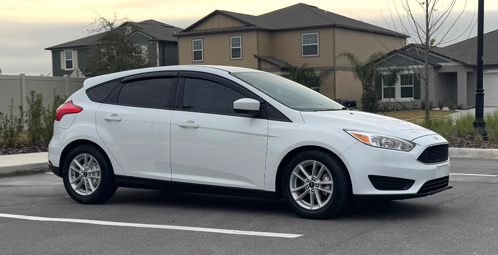 2018 Ford Focus SE photo