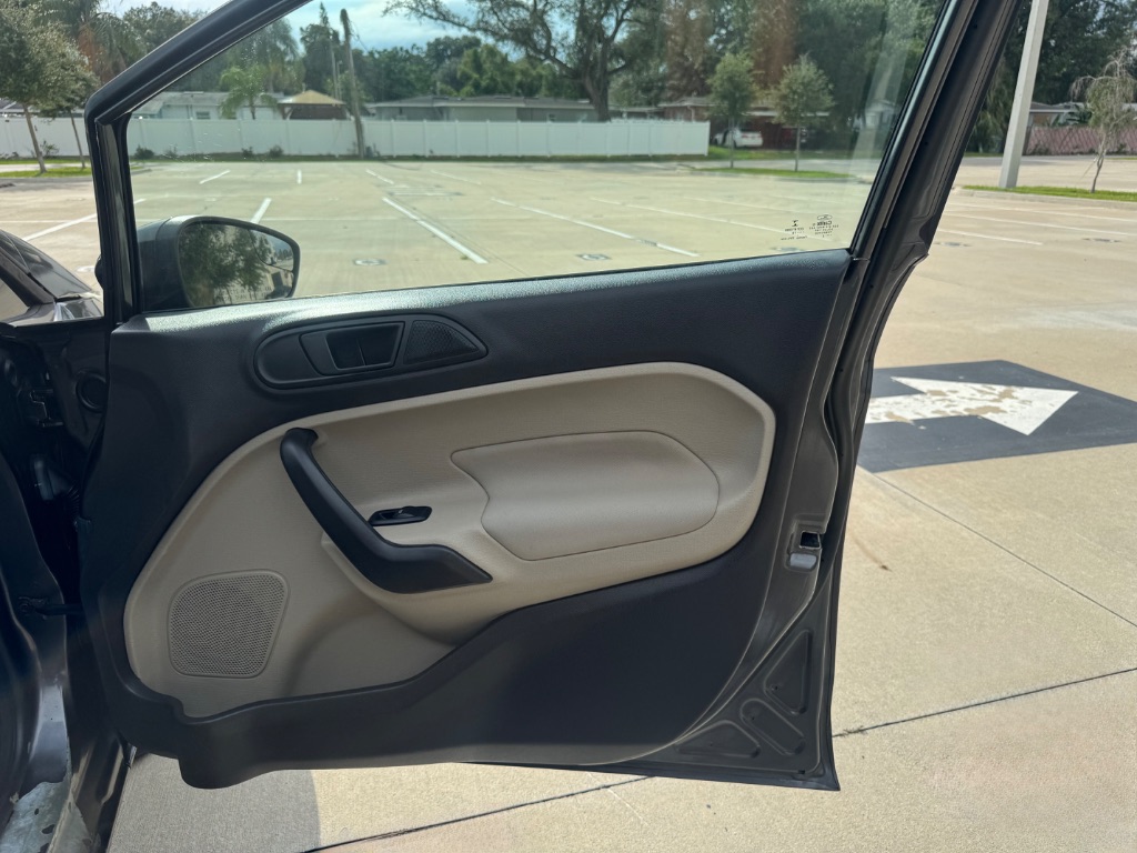 2018 Ford Fiesta - $5,995