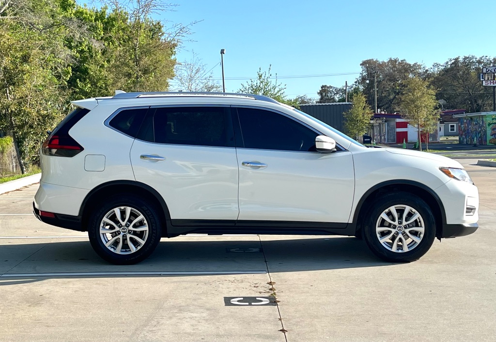 2018 Nissan Rogue - $10,295