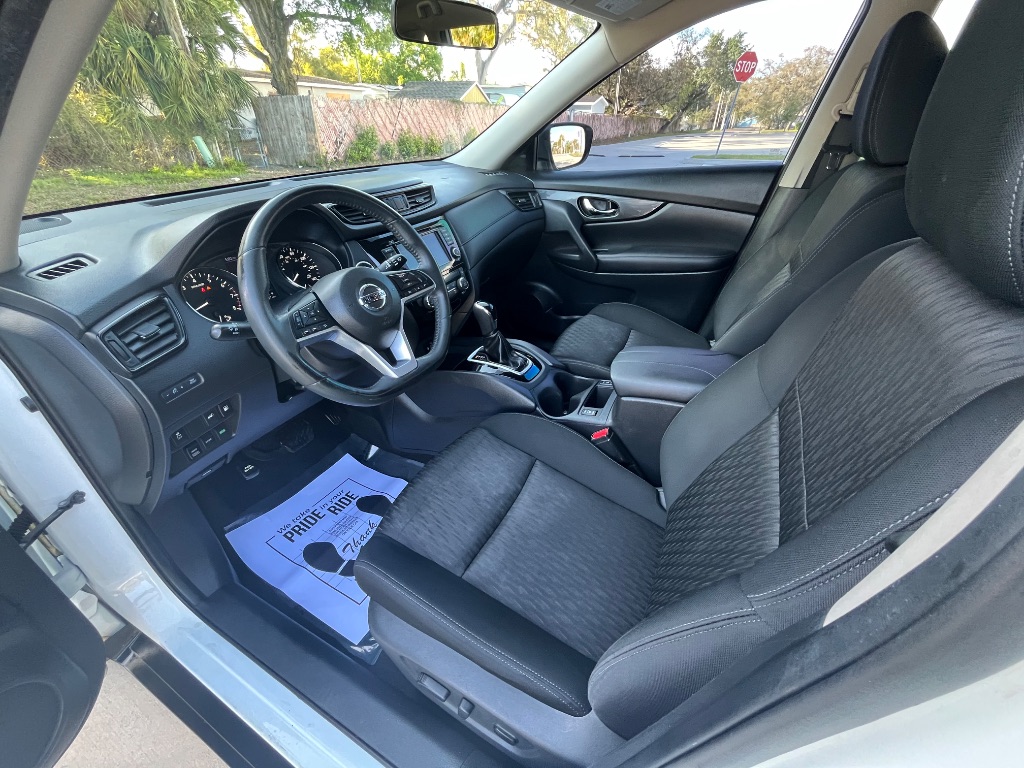 2018 Nissan Rogue - $10,295
