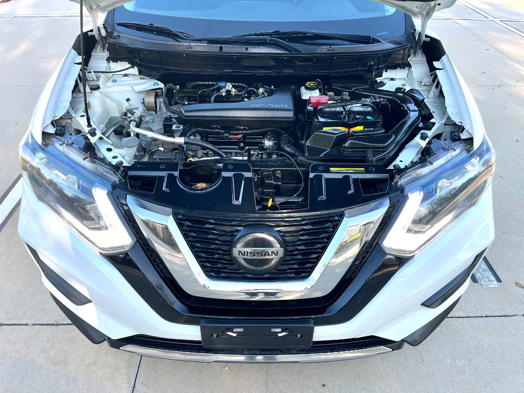 2018 Nissan Rogue - $10,295