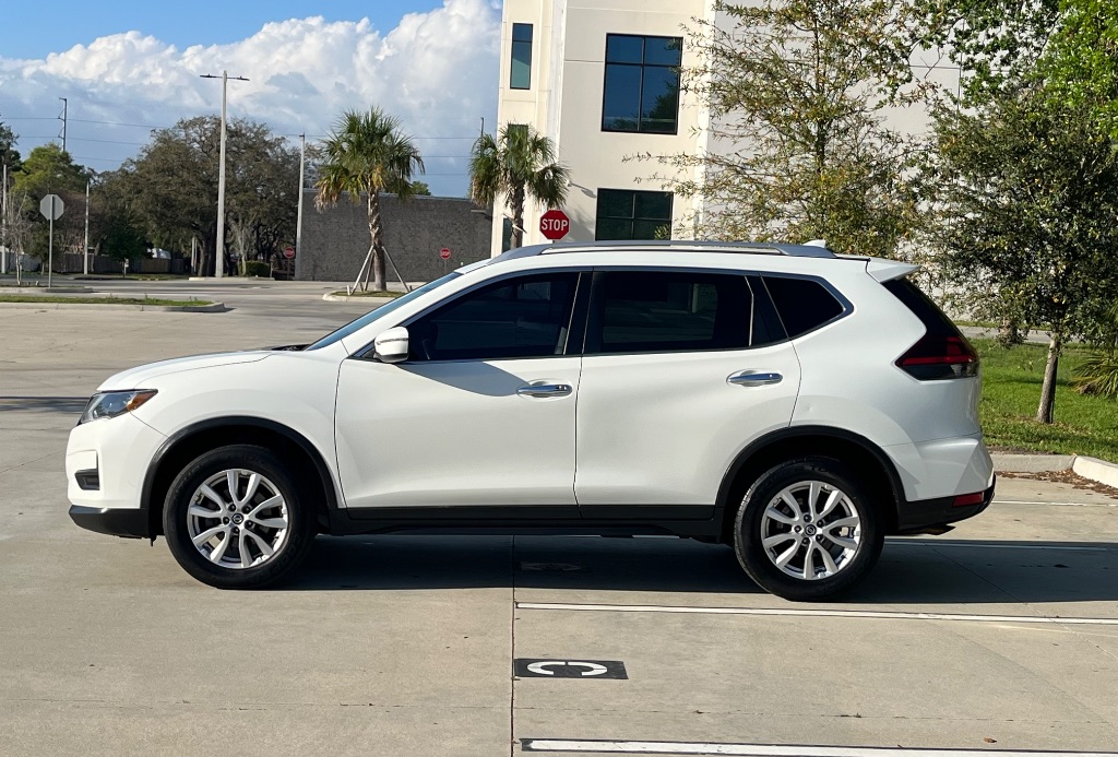 2018 Nissan Rogue - $10,295
