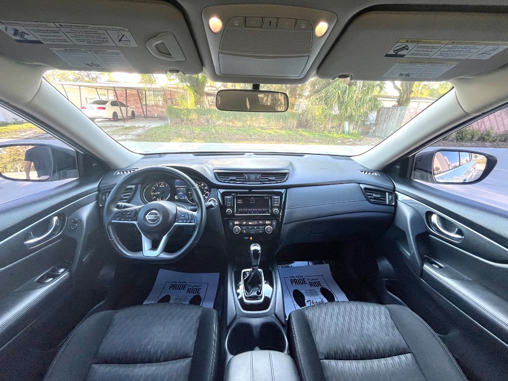 2018 Nissan Rogue - $10,295