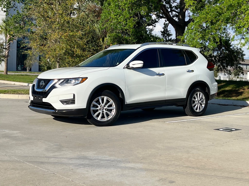 2018 Nissan Rogue - $10,295