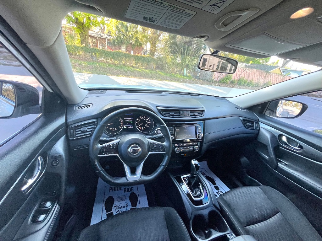 2018 Nissan Rogue - $10,295