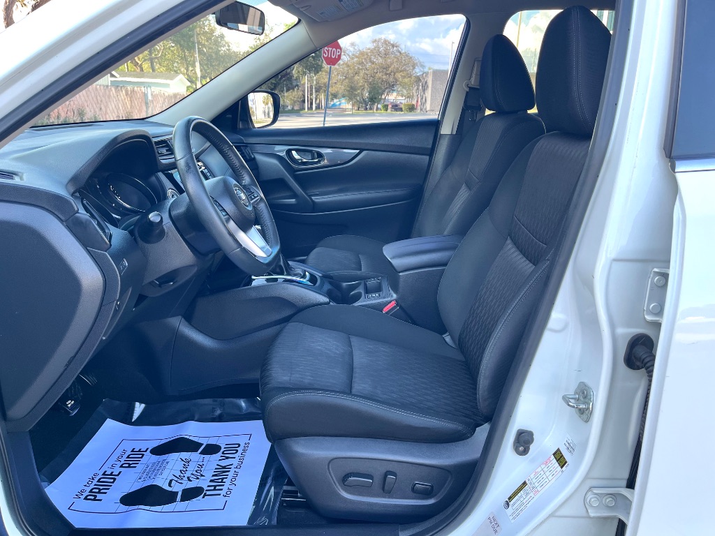2018 Nissan Rogue - $10,295