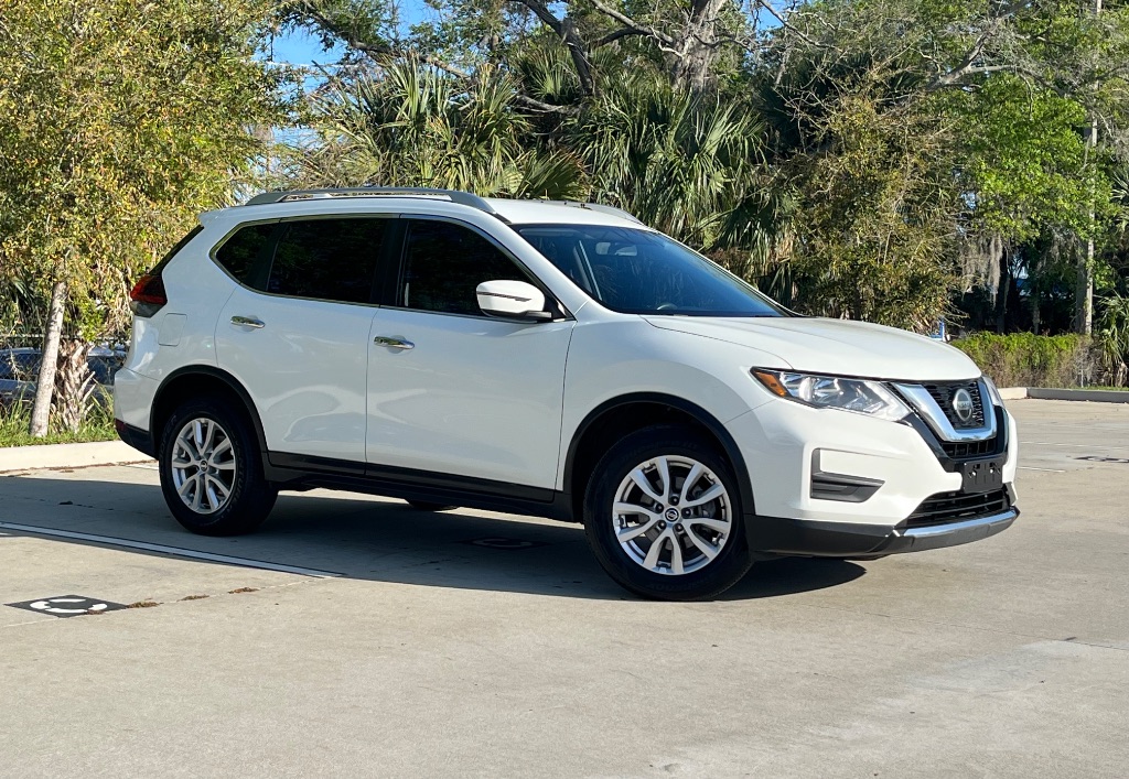 2018 Nissan Rogue - $10,295