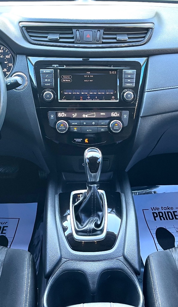 2018 Nissan Rogue - $10,295