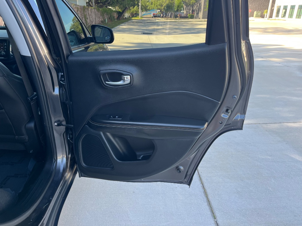 2018 Jeep Compass - $10,495