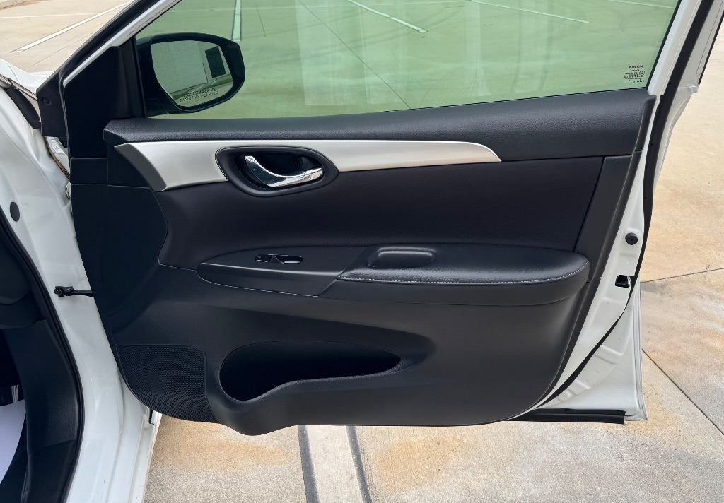 2018 Nissan Sentra - $7,995