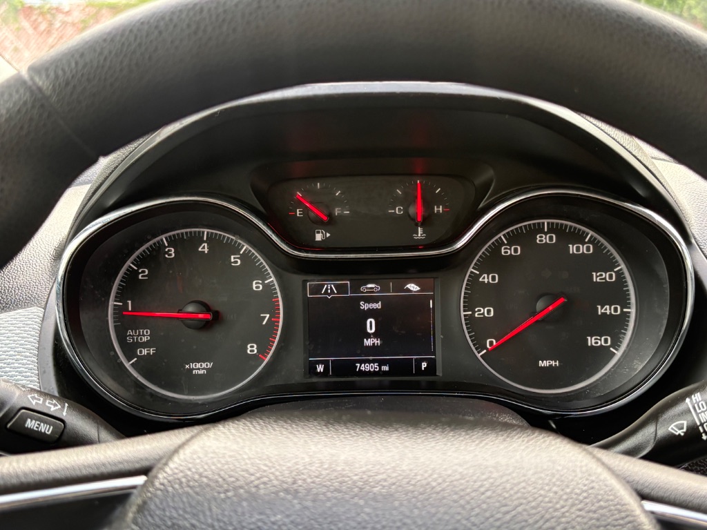 2019 Chevrolet Cruze - $10,595