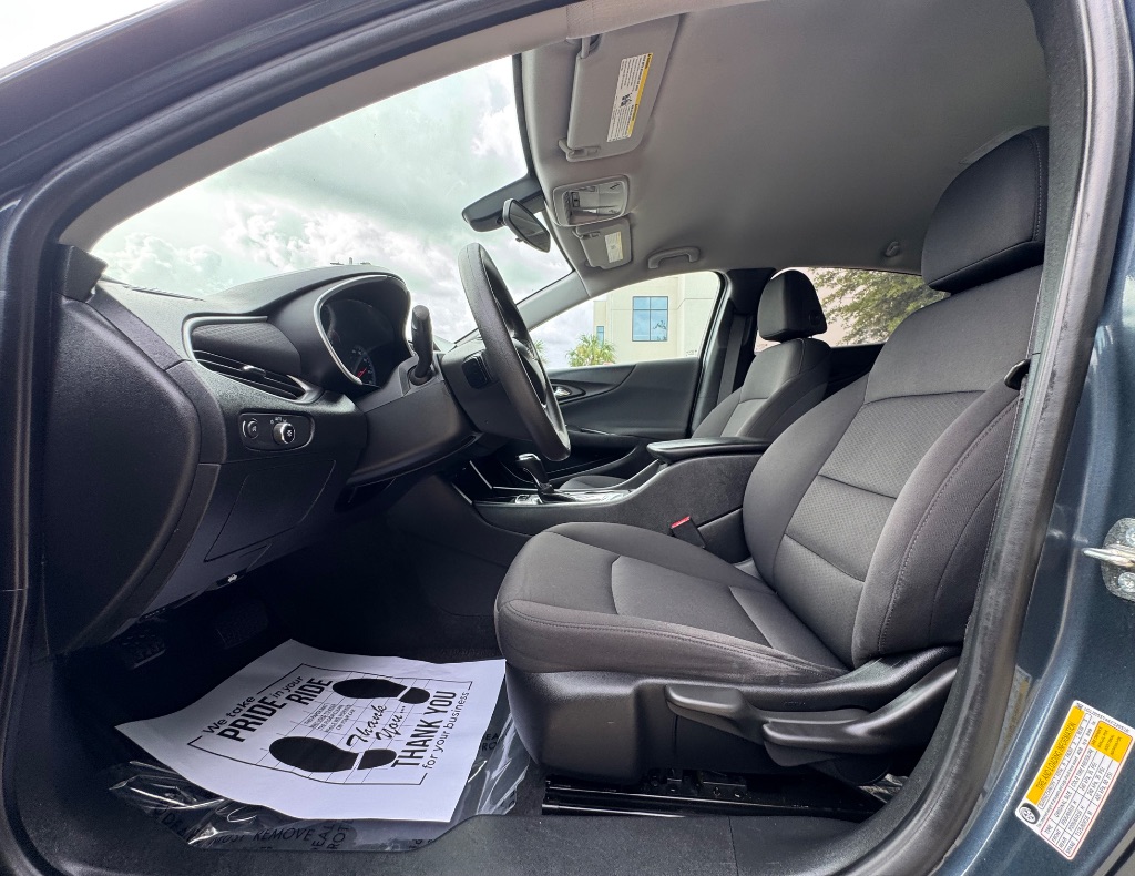 2019 Chevrolet Malibu - $9,995