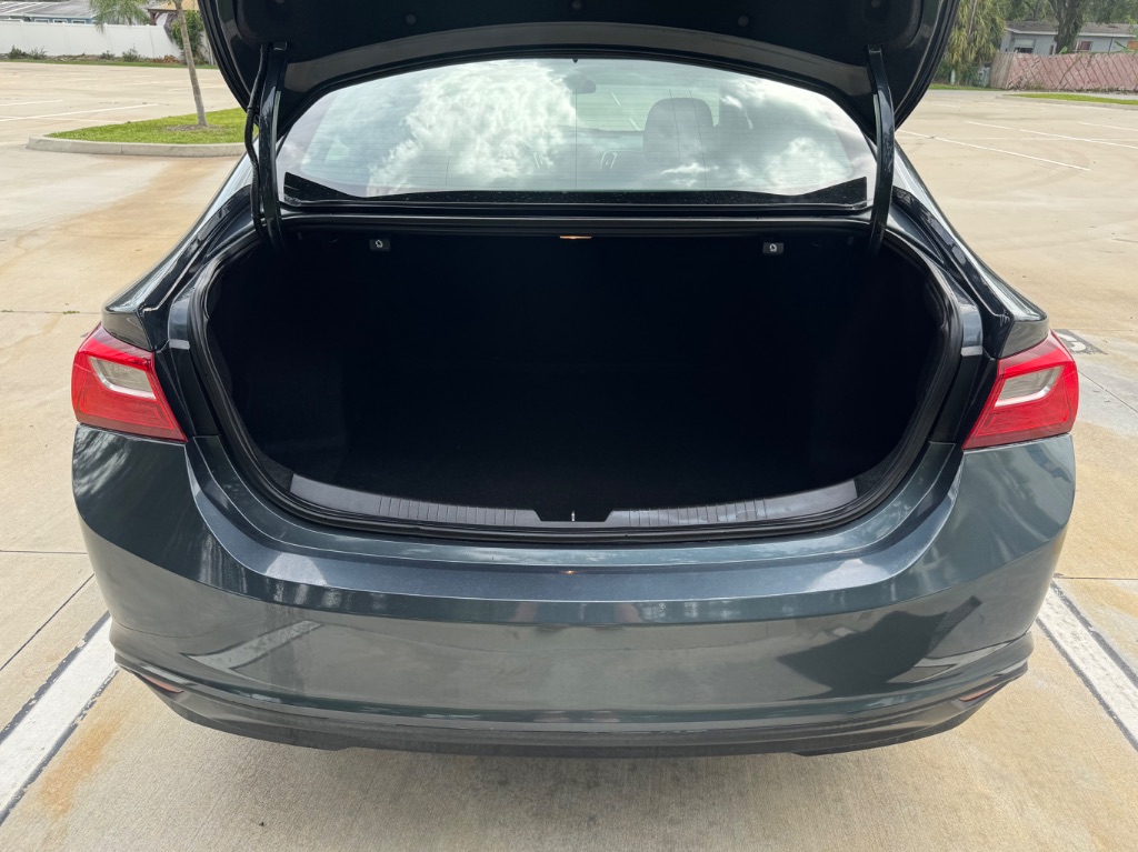 2019 Chevrolet Malibu - $9,995