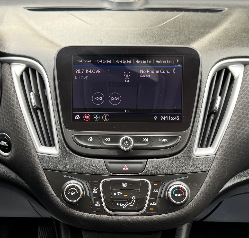 2019 Chevrolet Malibu - $9,995