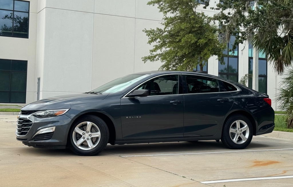2019 Chevrolet Malibu - $9,995