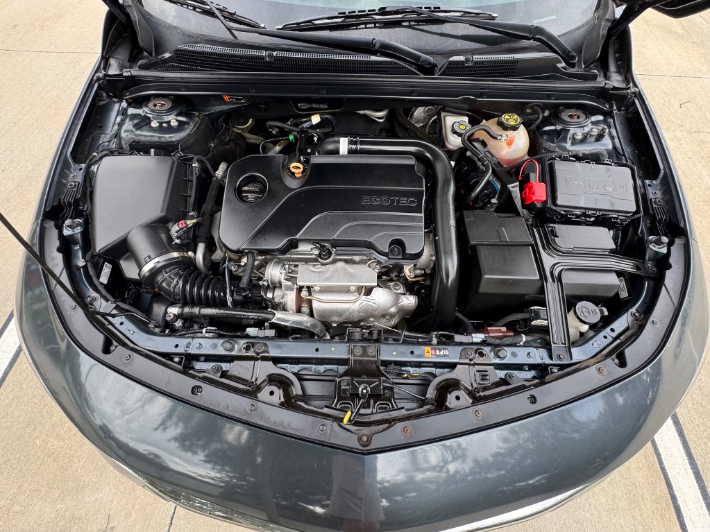 2019 Chevrolet Malibu - $9,995