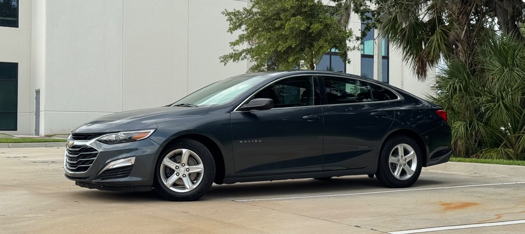 2019 Chevrolet Malibu - $9,995