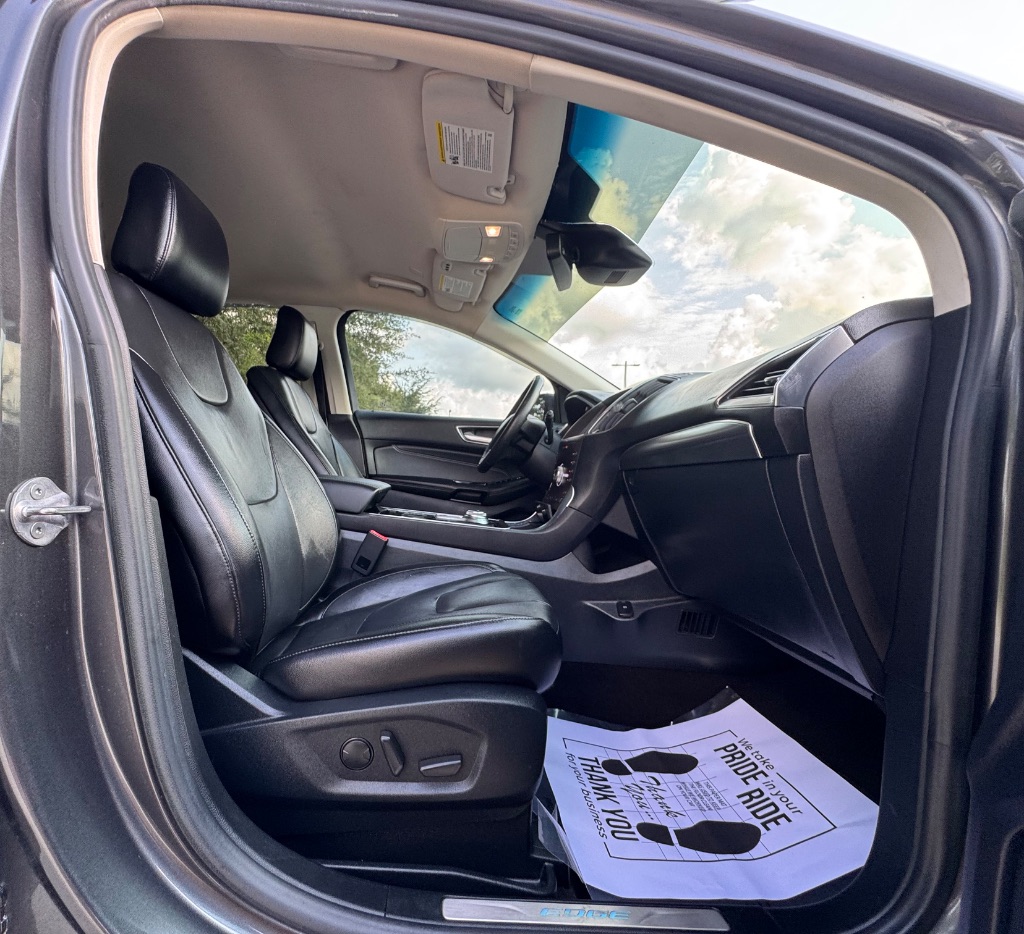 2020 Ford Edge - $11,995