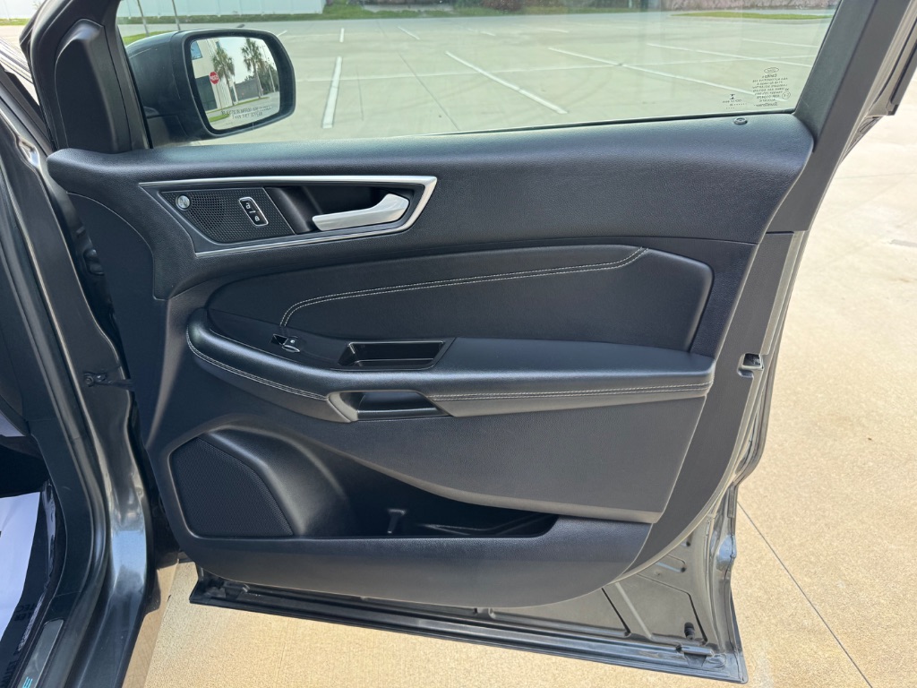 2020 Ford Edge - $11,995