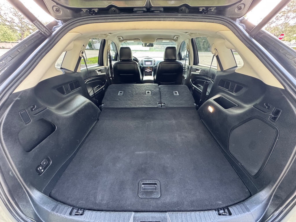 2020 Ford Edge - $11,995