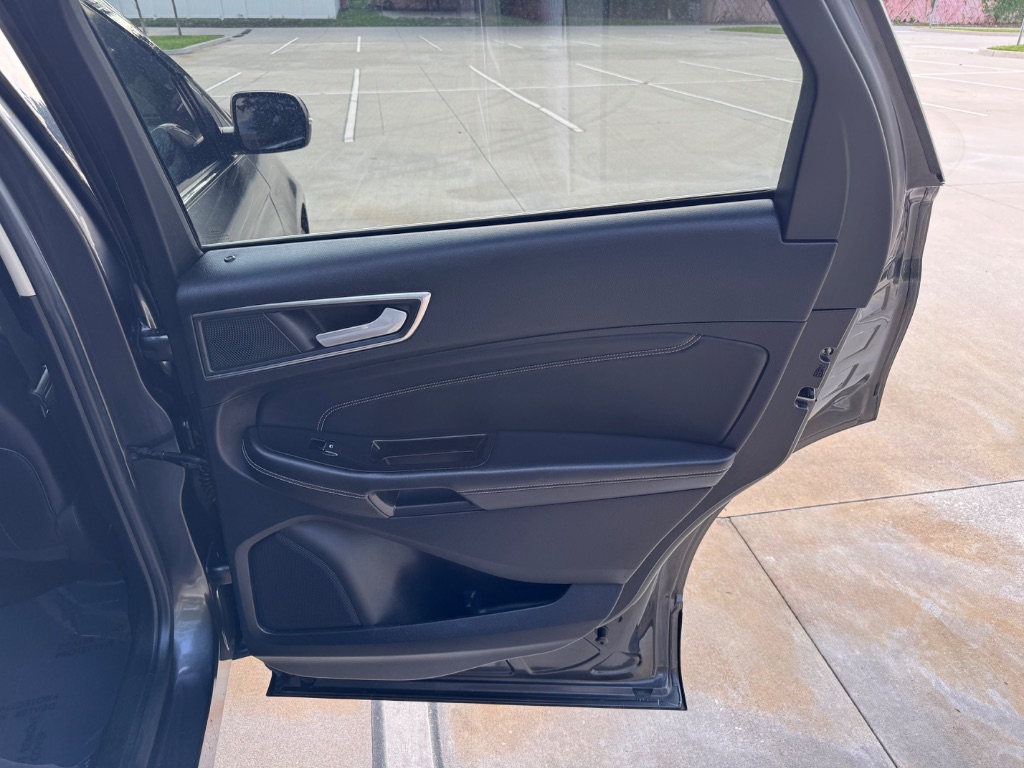 2020 Ford Edge - $11,995