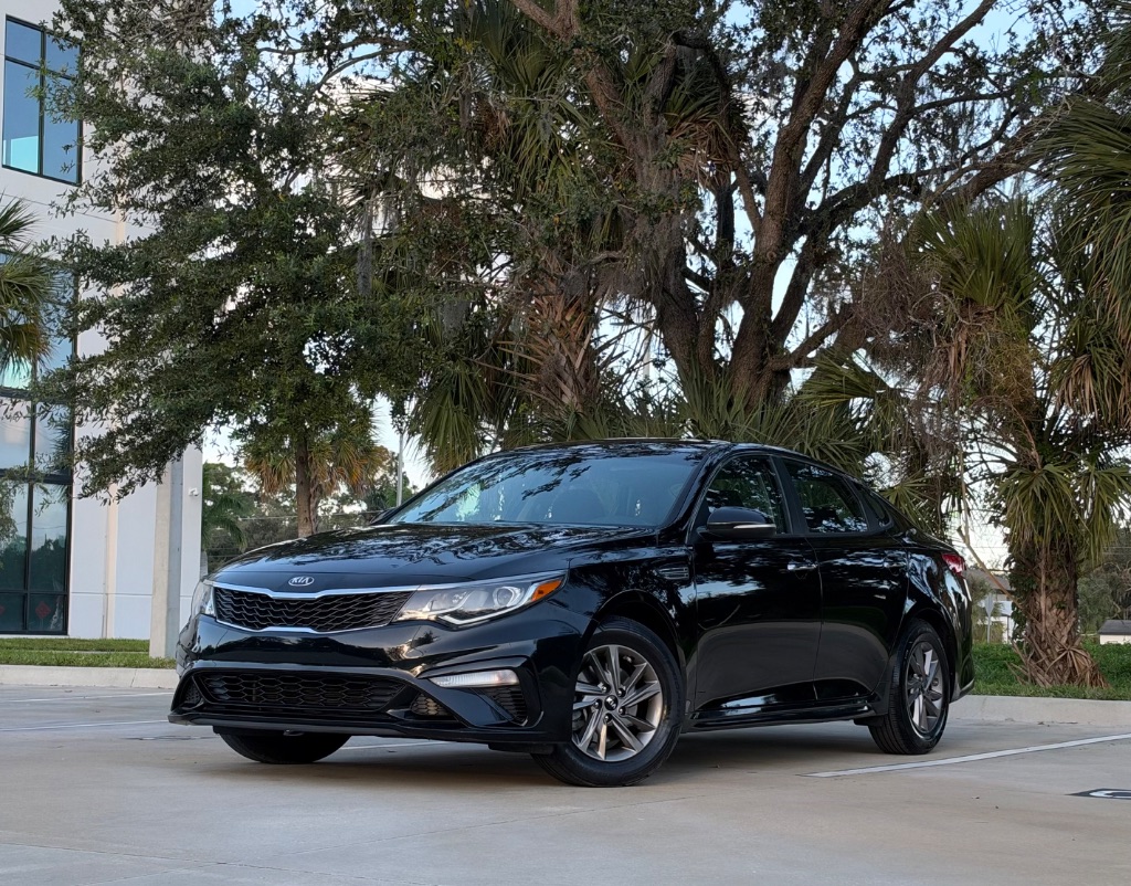 2020 Kia Optima - $9,995