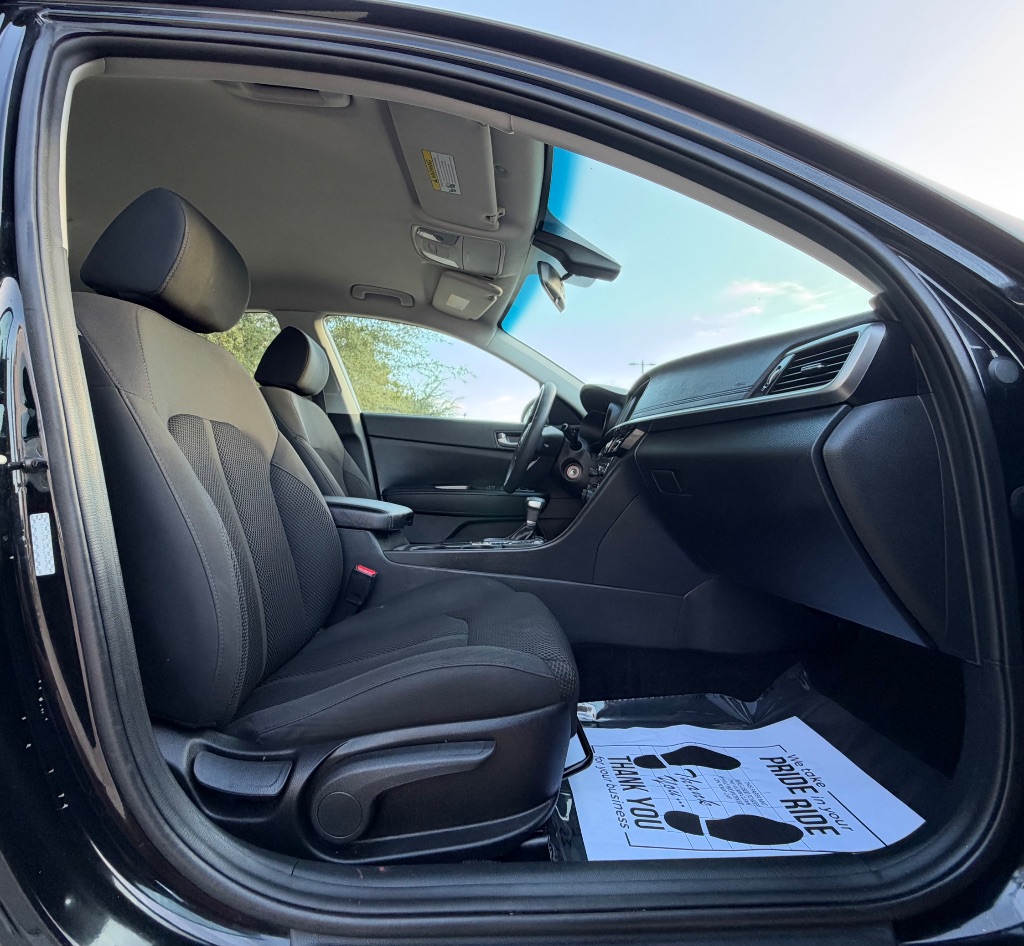 2020 Kia Optima - $9,995