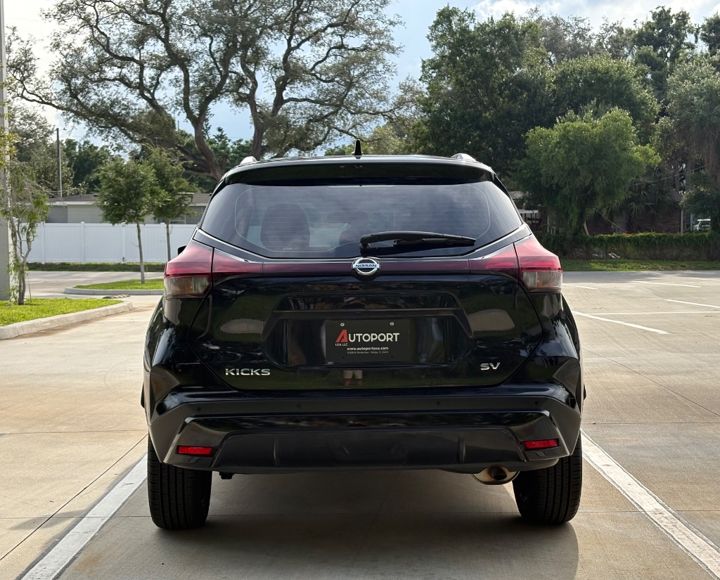 2021 Nissan Kicks - $11,495