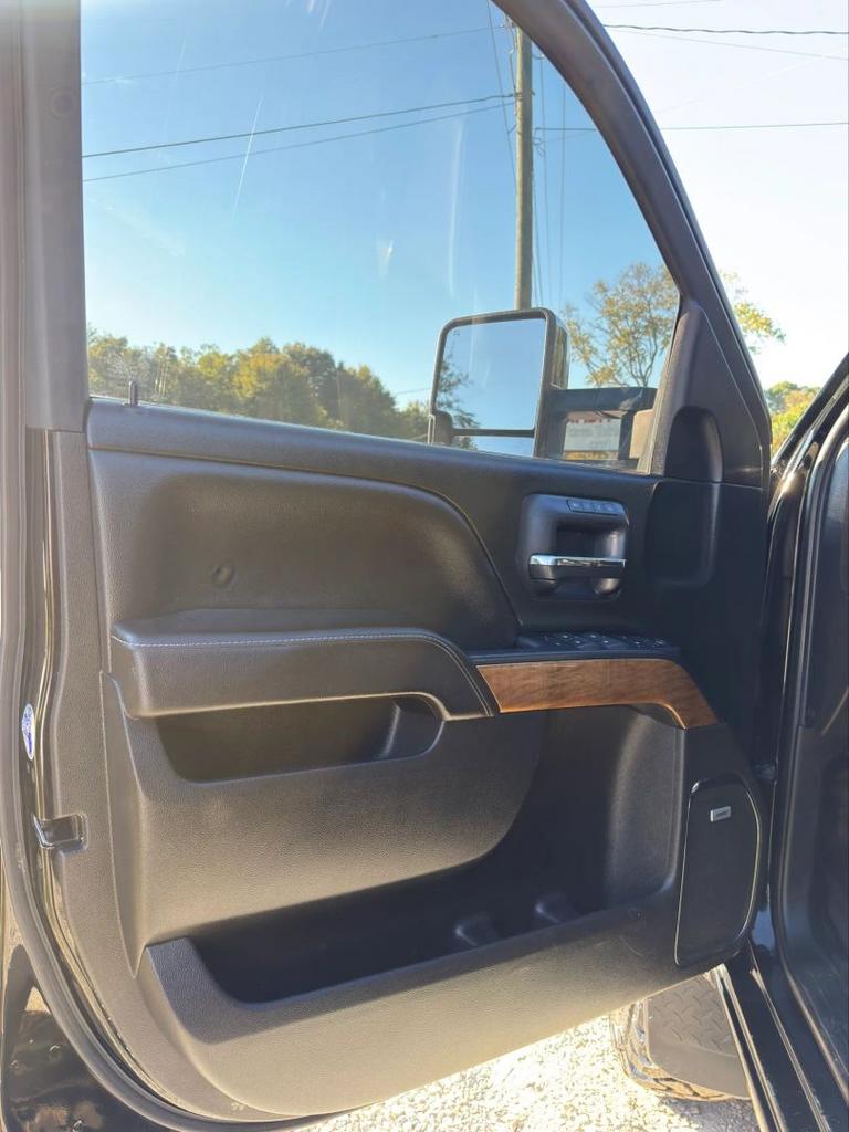 2018 Chevrolet Silverado - $31,500