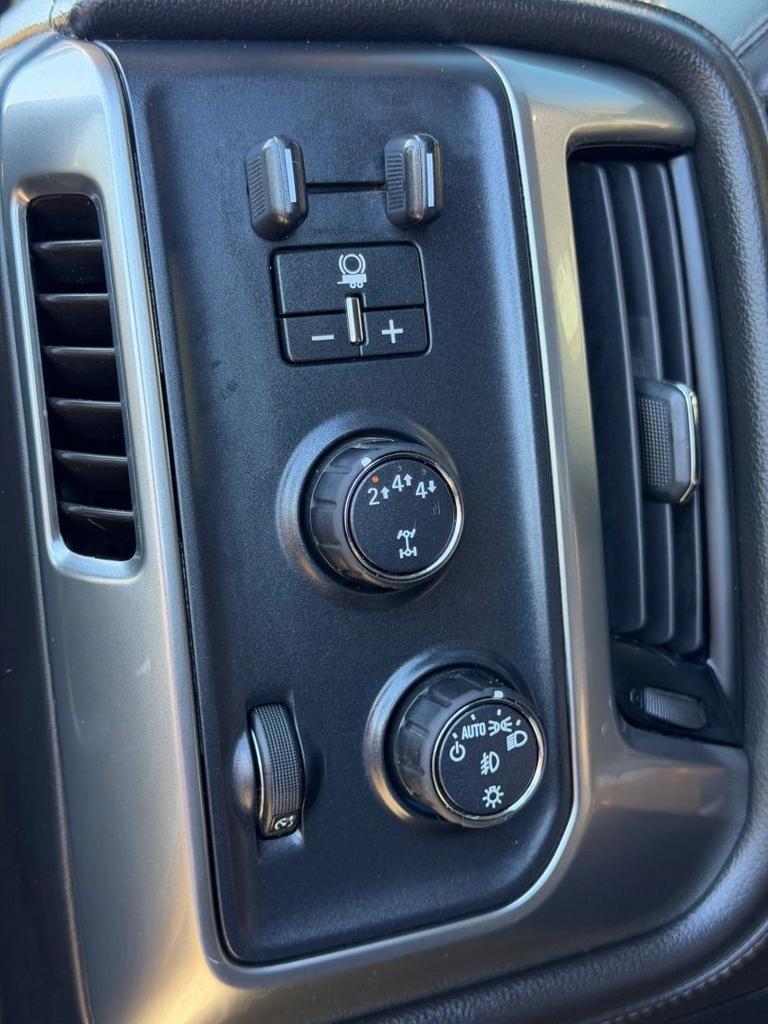 2018 Chevrolet Silverado - $31,500
