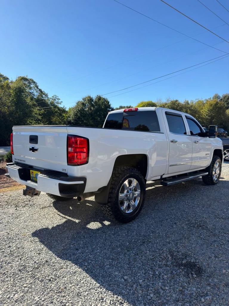 2018 Chevrolet Silverado - $31,500