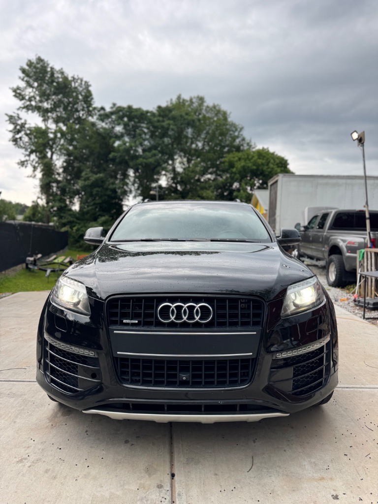 2015 Audi Q7 Prestige S-Line photo
