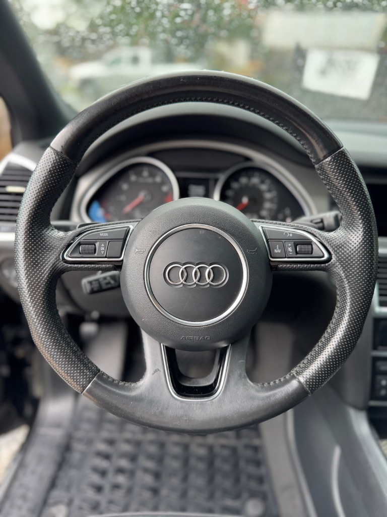 2015 Audi Q7 Prestige S-Line photo