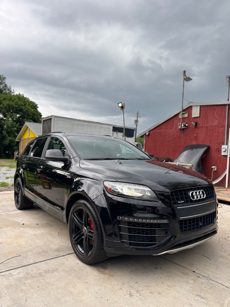 2015 Audi Q7 Prestige S-Line photo