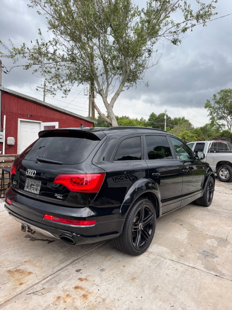 2015 Audi Q7 Prestige S-Line photo