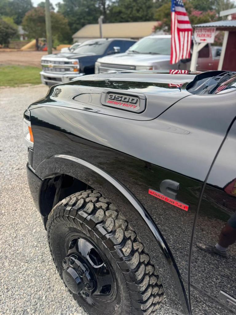 2022 Ram 3500 - $43,900