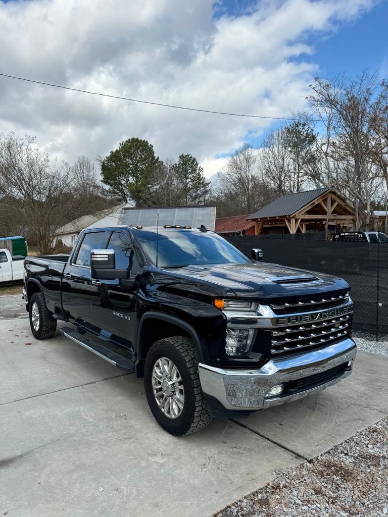 2021 Chevrolet Silverado 3500 LTZ photo