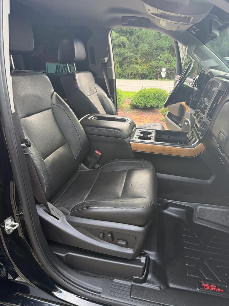 2015 Chevrolet Silverado - $21,500