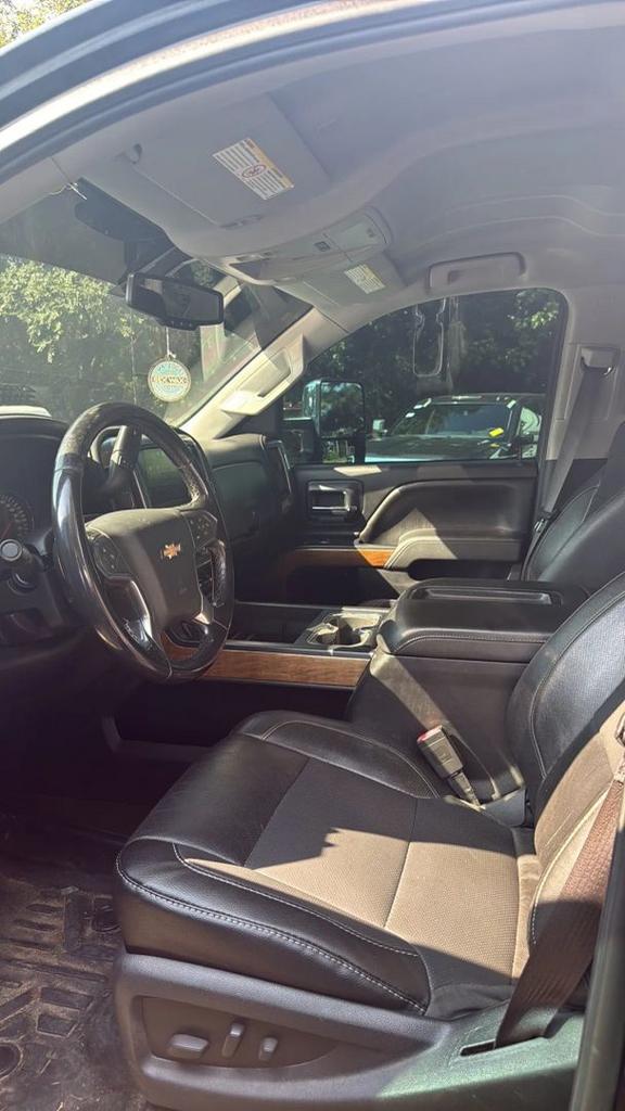 2015 Chevrolet Silverado - $21,500