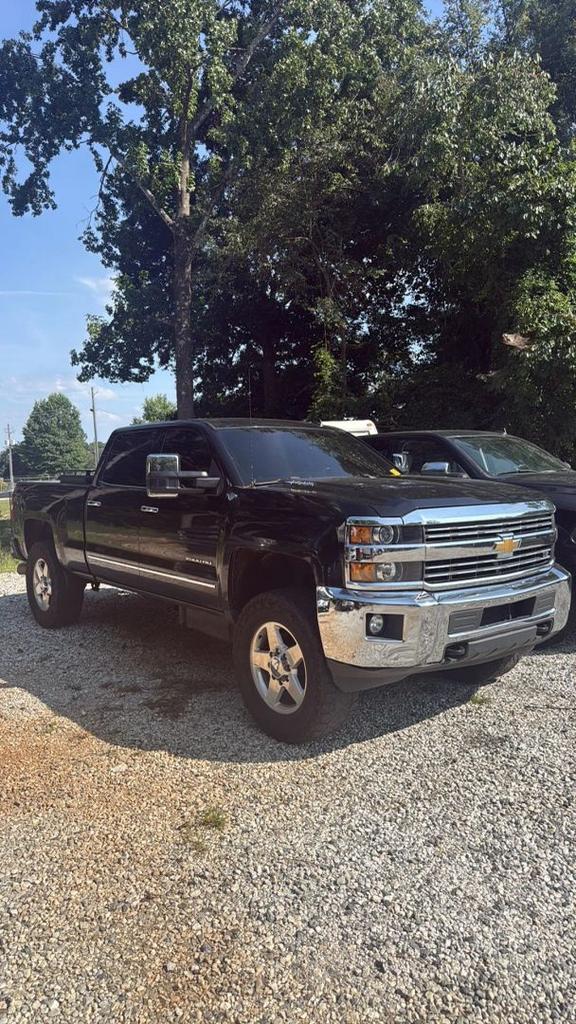 2015 Chevrolet Silverado - $21,500