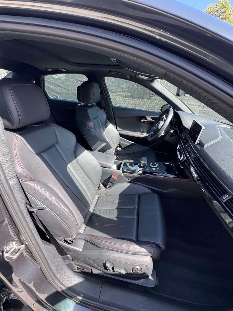 2018 Audi A4 Premium Plus photo