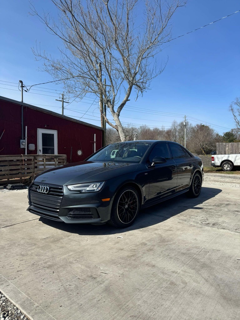 2018 Audi A4 Premium Plus photo