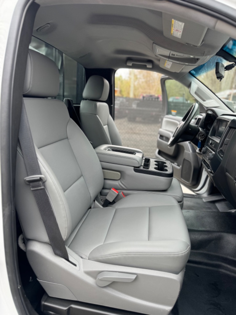 2022 Chevrolet Silverado 4500 LT photo