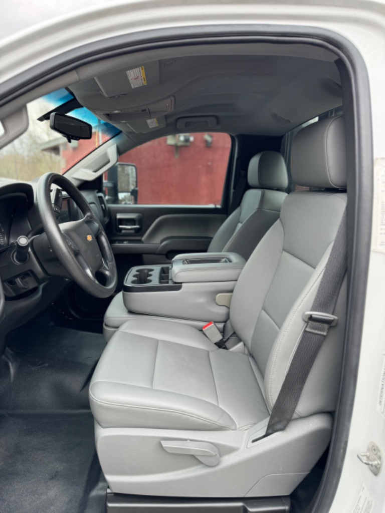 2022 Chevrolet Silverado 4500 LT photo
